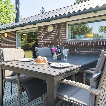 Elinbjoern - 1km From The Sea By Interhome Vejers Strand