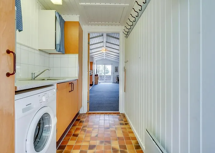 Elinbjoern - 1km From The Sea By Interhome * Vejers Strand