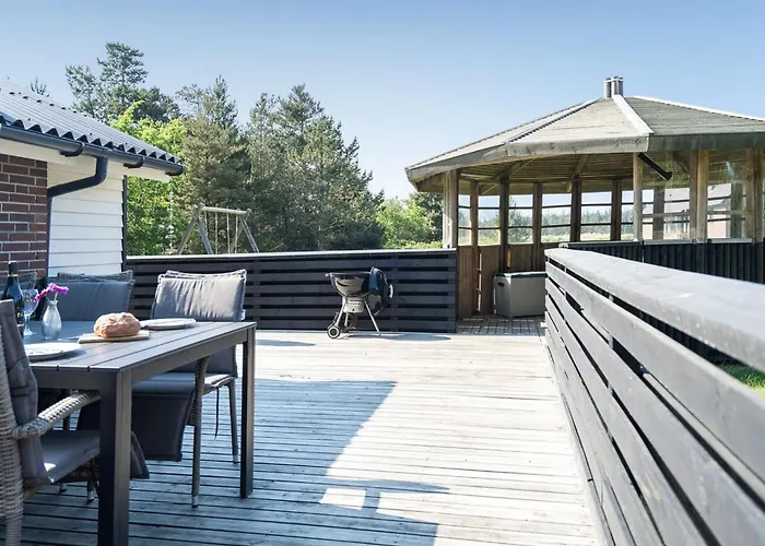 Elinbjoern - 1km From The Sea By Interhome * Vejers Strand